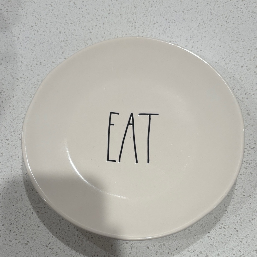 Rae Dunn Cream 'EAT' Plate